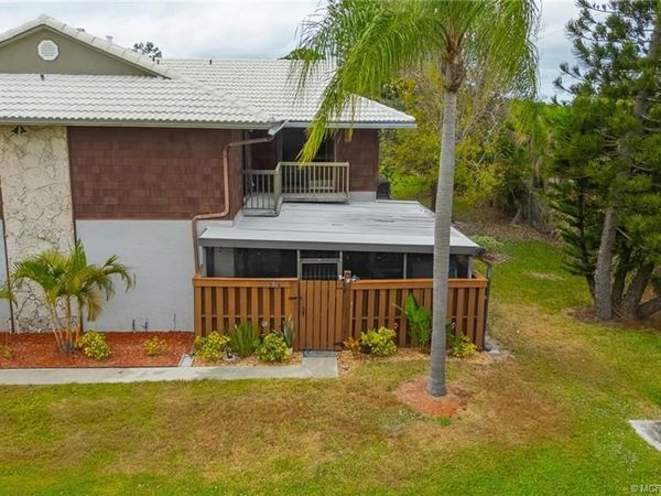 3204 SE Guenevere Lane, Unit D, Port St Lucie, FL 34952