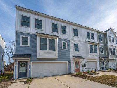 1015 Pettiford Place, Hanahan, SC 29410