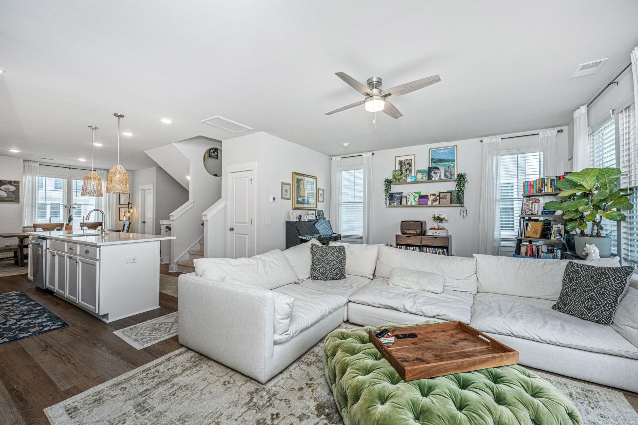 1015 Pettiford Place Photo 20