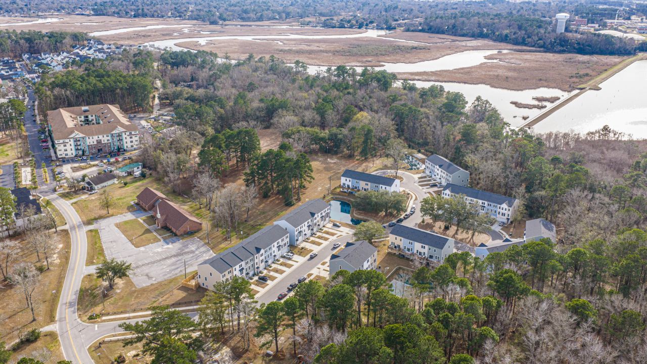 1015 Pettiford Place Photo 41