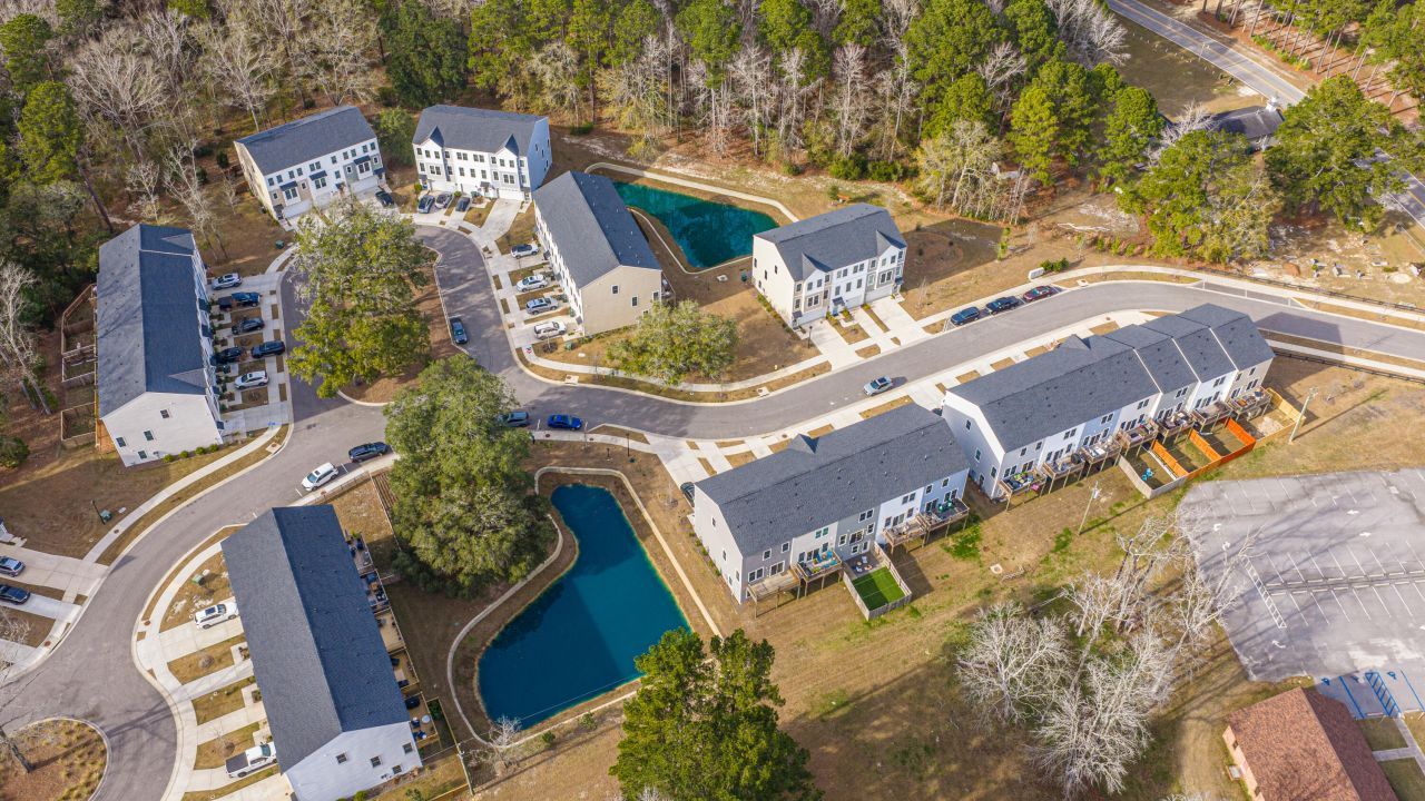 1015 Pettiford Place Photo 48