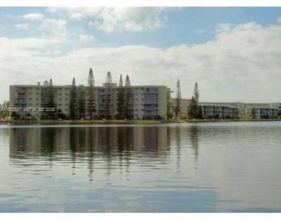 2949 Point East Dr, Unit B304, Aventura, FL 33160 Photo