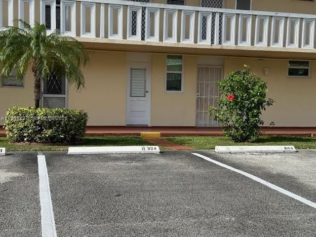 2949 Point East Dr, Unit B304, Aventura, FL 33160 Photo