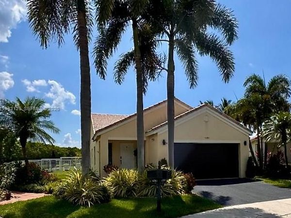 4284 Ironwood Ct, Unit 4284, Weston, FL 33331