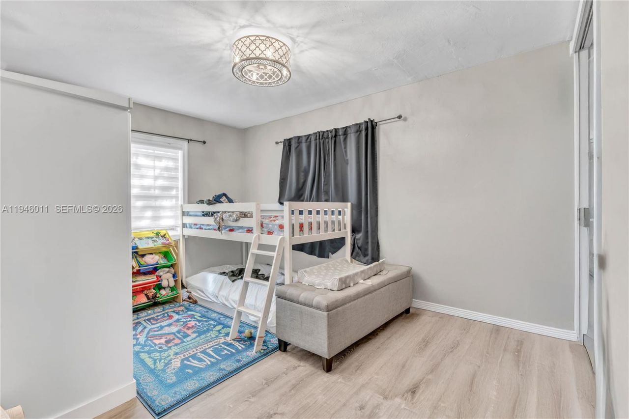 709 SW 7th Ave, Unit A, Hallandale Beach, FL 33009 Photo