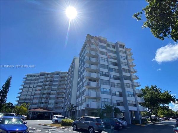 1200 NE Miami Gardens Dr , Unit 1020W, Miami, FL 33179