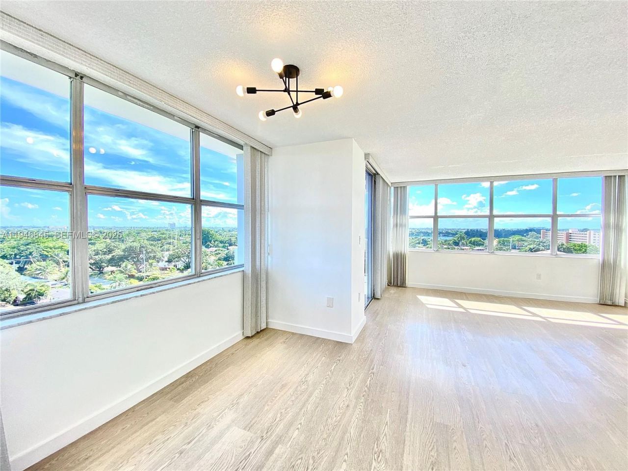 1200 NE Miami Gardens Dr , Unit 1020W, Miami, FL 33179 Photo