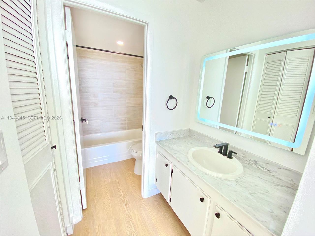 1200 NE Miami Gardens Dr , Unit 1020W, Miami, FL 33179 Photo