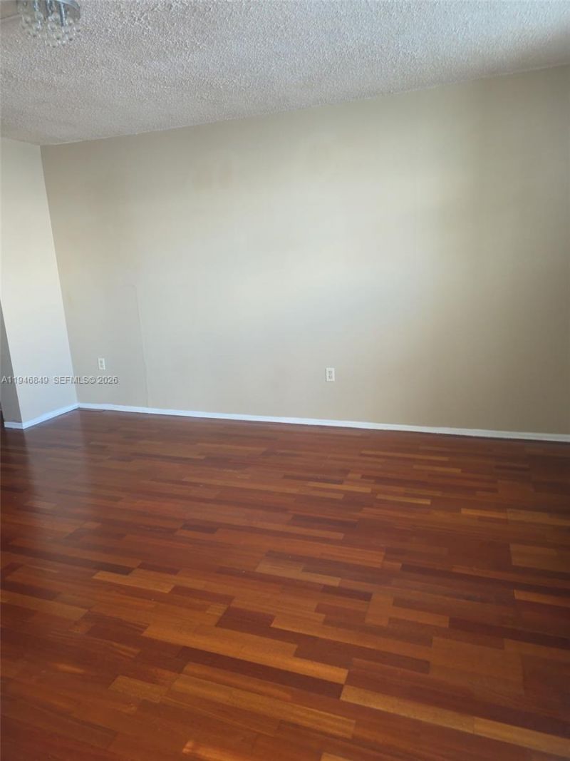 1075 NE Miami Gardens Dr, Unit 706, Miami, FL 33179 Photo