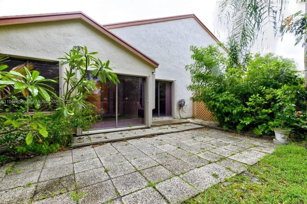 3800 NW 19th St, Coconut Creek, FL 33066 Photo