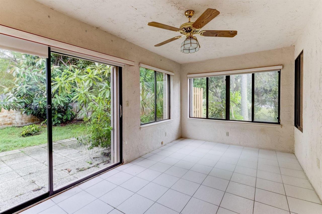 3800 NW 19th St, Coconut Creek, FL 33066 Photo