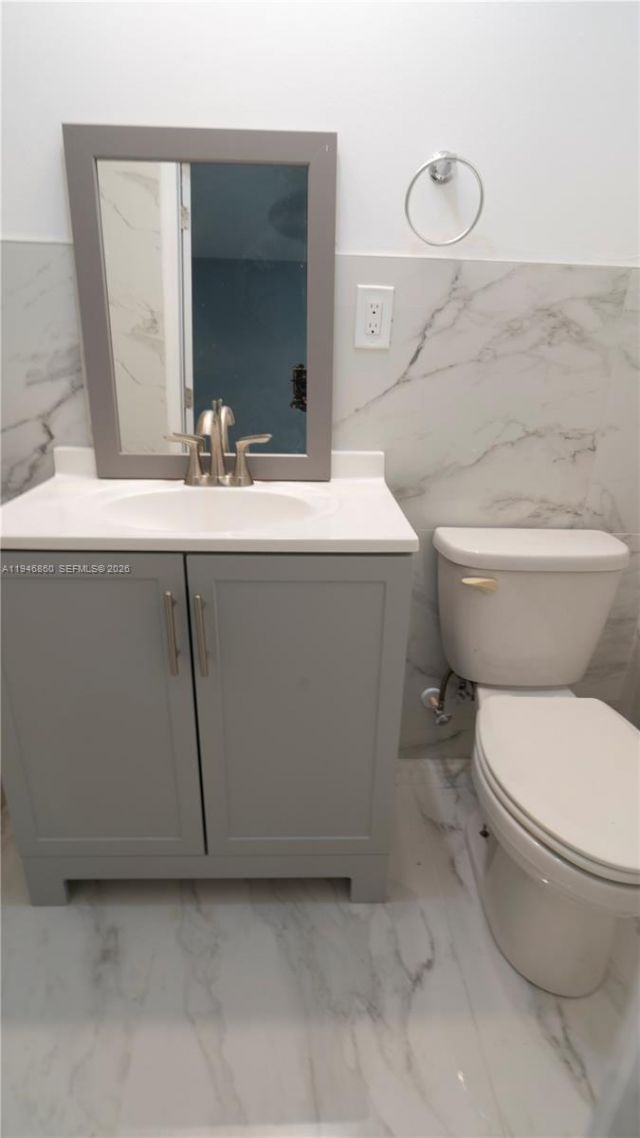 2421 SW 84th Ter, Miramar, FL 33025 Photo