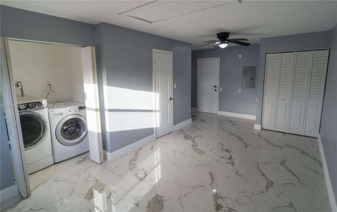 2421 SW 84th Ter, Miramar, FL 33025 Photo