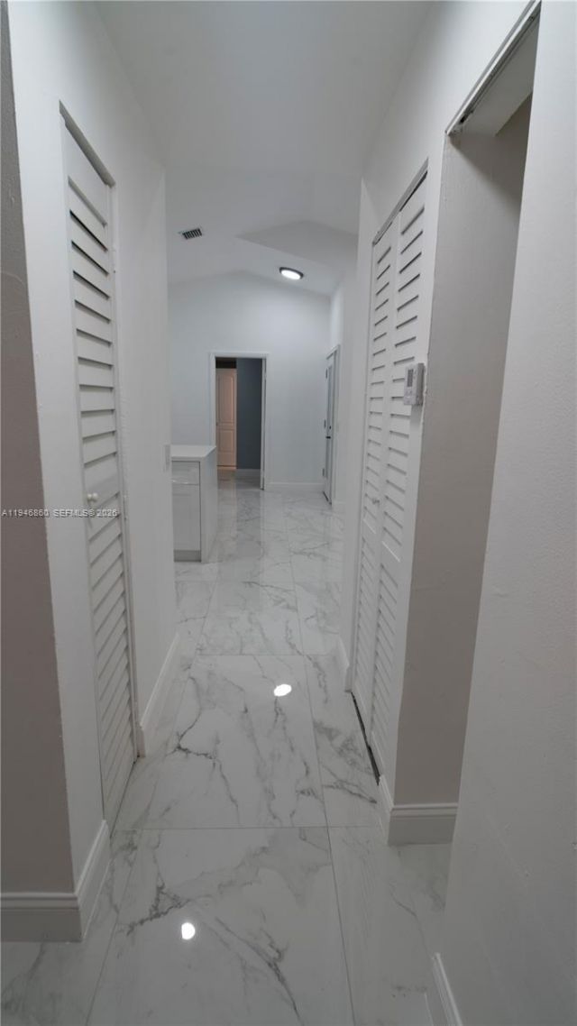 2421 SW 84th Ter, Miramar, FL 33025 Photo