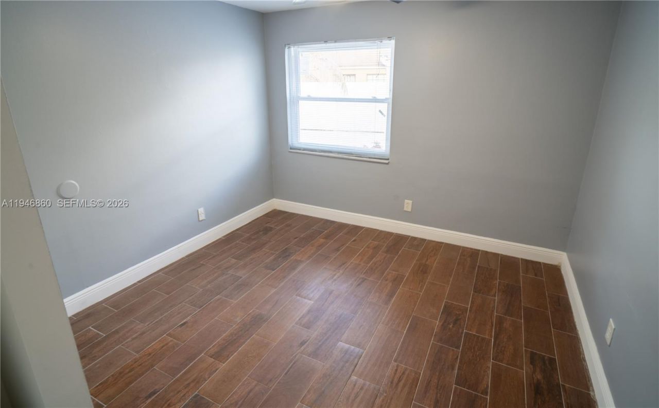 2421 SW 84th Ter, Miramar, FL 33025 Photo