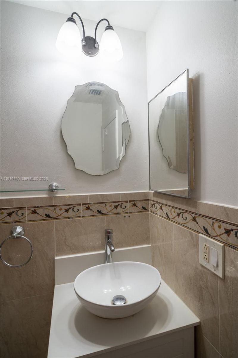 2421 SW 84th Ter, Miramar, FL 33025 Photo