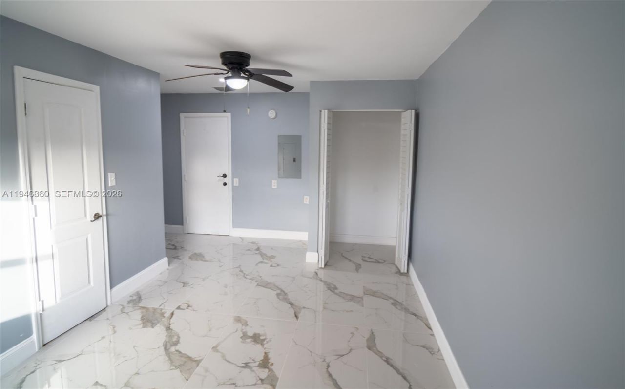 2421 SW 84th Ter, Miramar, FL 33025 Photo