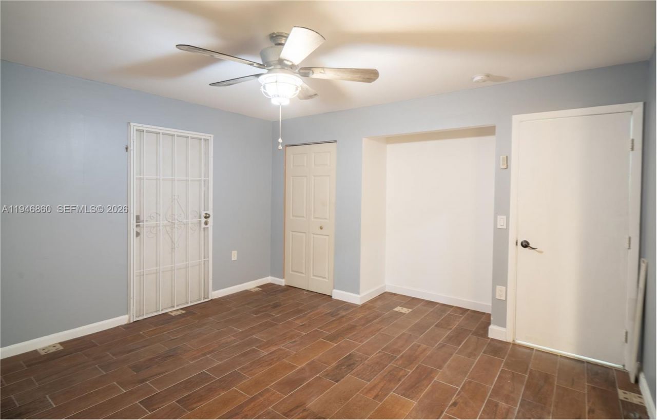 2421 SW 84th Ter, Miramar, FL 33025 Photo