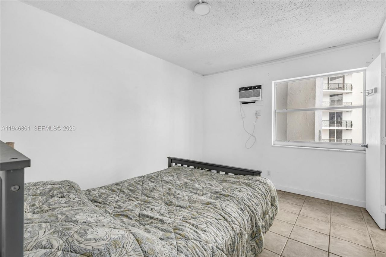 200 S Birch Rd , Unit 1015, Fort Lauderdale, FL 33316 Photo