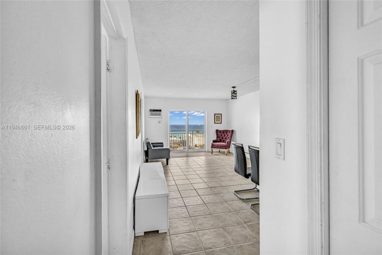 200 S Birch Rd , Unit 1015, Fort Lauderdale, FL 33316 Photo