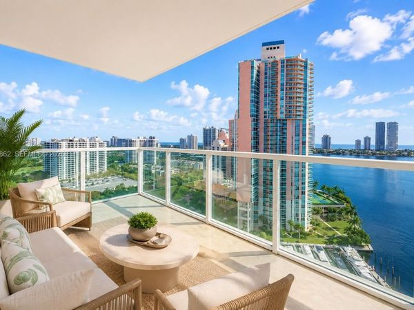 3330 NE 190th St, Unit 1912, Aventura, FL 33180