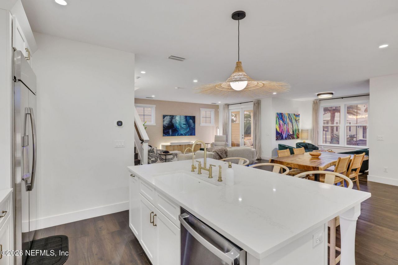 31 26th Avenue S, Jacksonville Beach, FL 32250 Photo