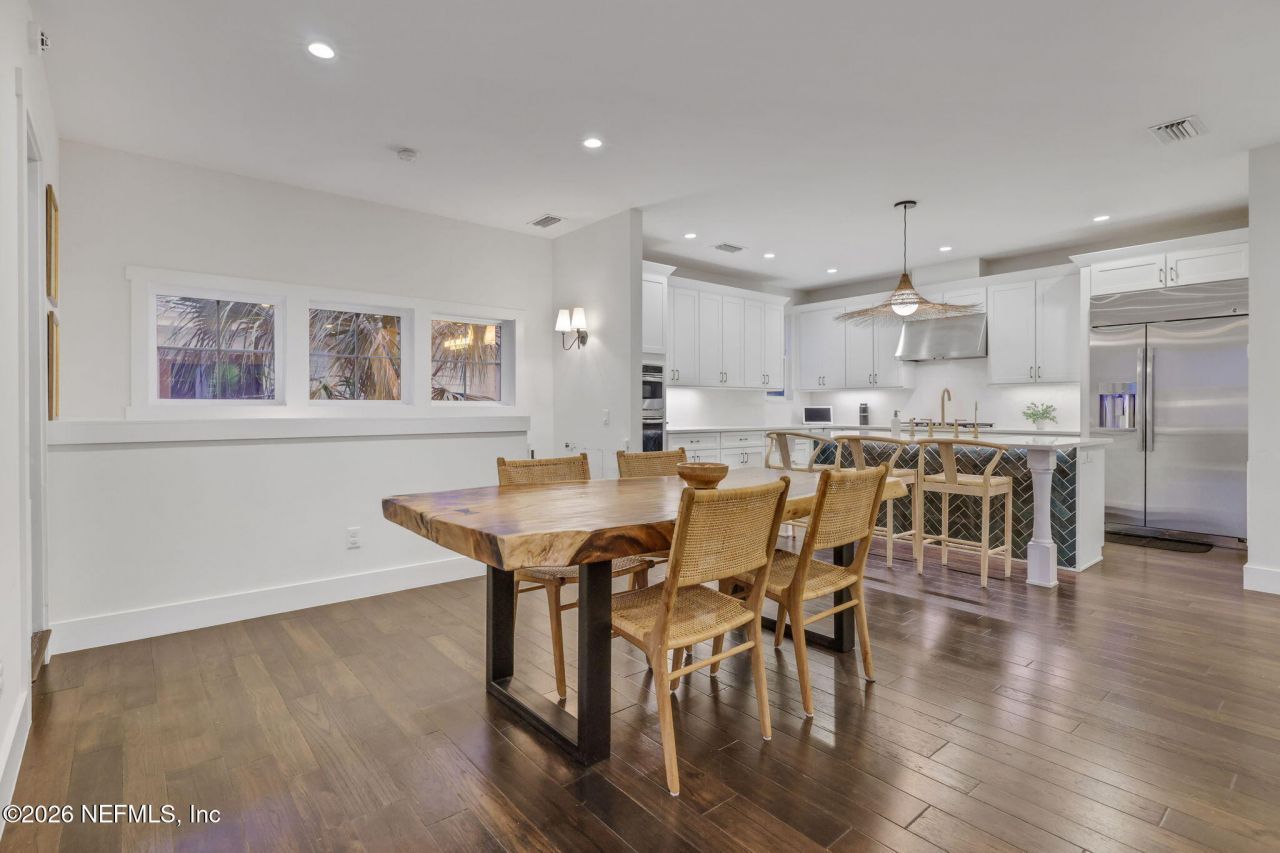 31 26th Avenue S, Jacksonville Beach, FL 32250 Photo