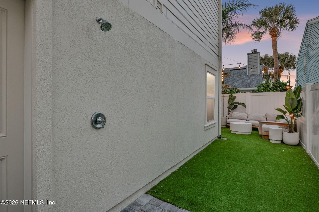 31 26th Avenue S, Jacksonville Beach, FL 32250 Photo