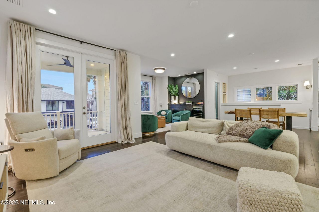 31 26th Avenue S, Jacksonville Beach, FL 32250 Photo