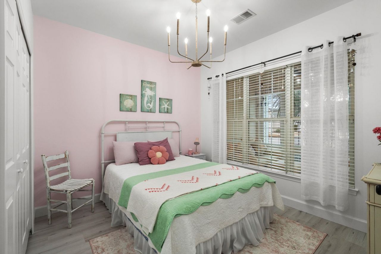 420 Warrington Way Photo 24