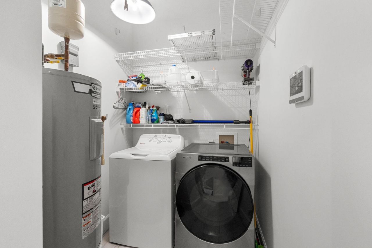 420 Warrington Way Photo 28