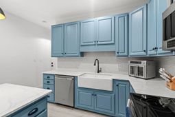 420 Warrington Way photo 4