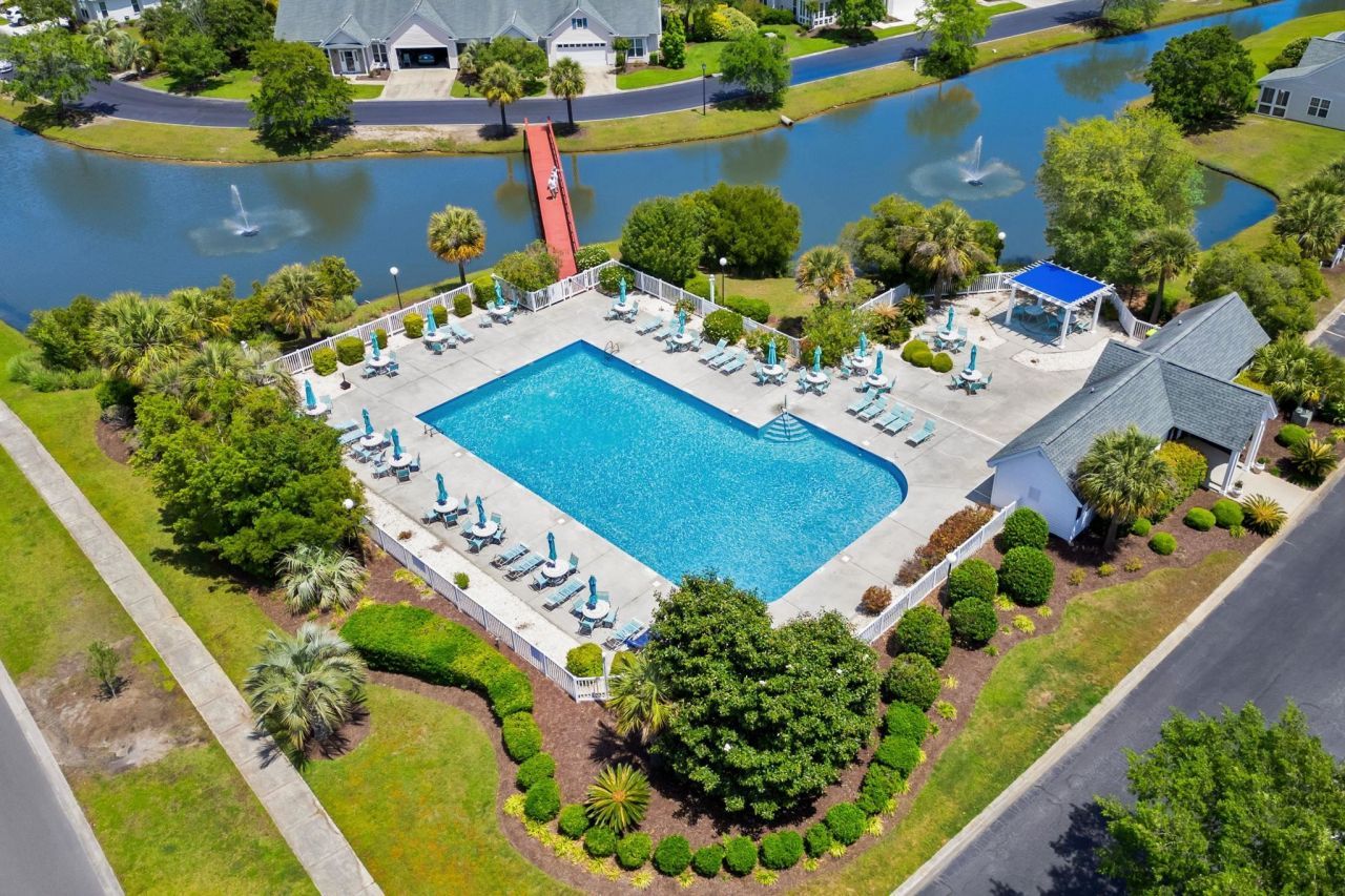 420 Warrington Way Photo 6