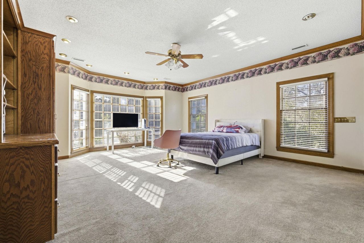 485 Carolina Dr. Photo 23