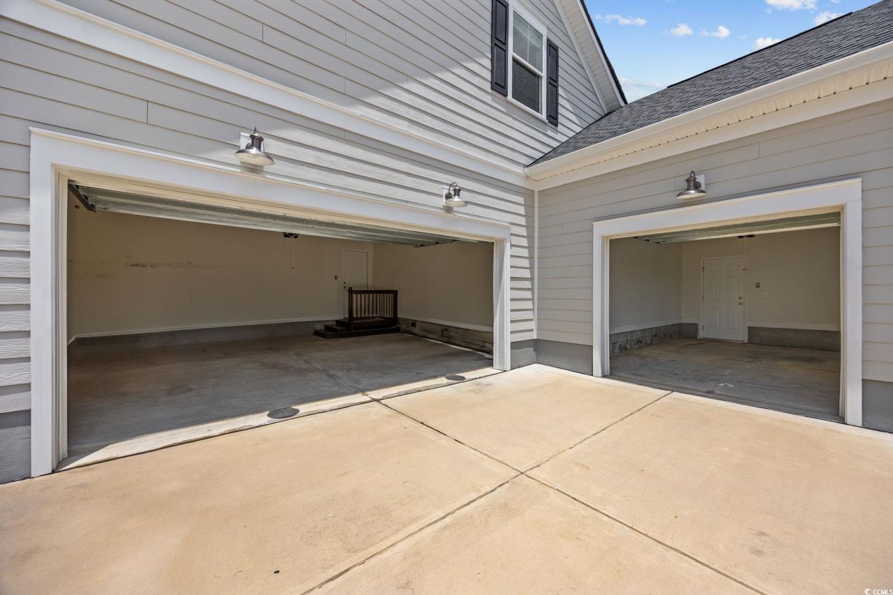 150 Black Water Dr. Photo 31