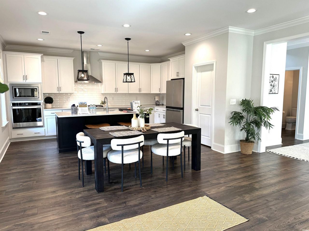 150 Black Water Dr. Photo 8