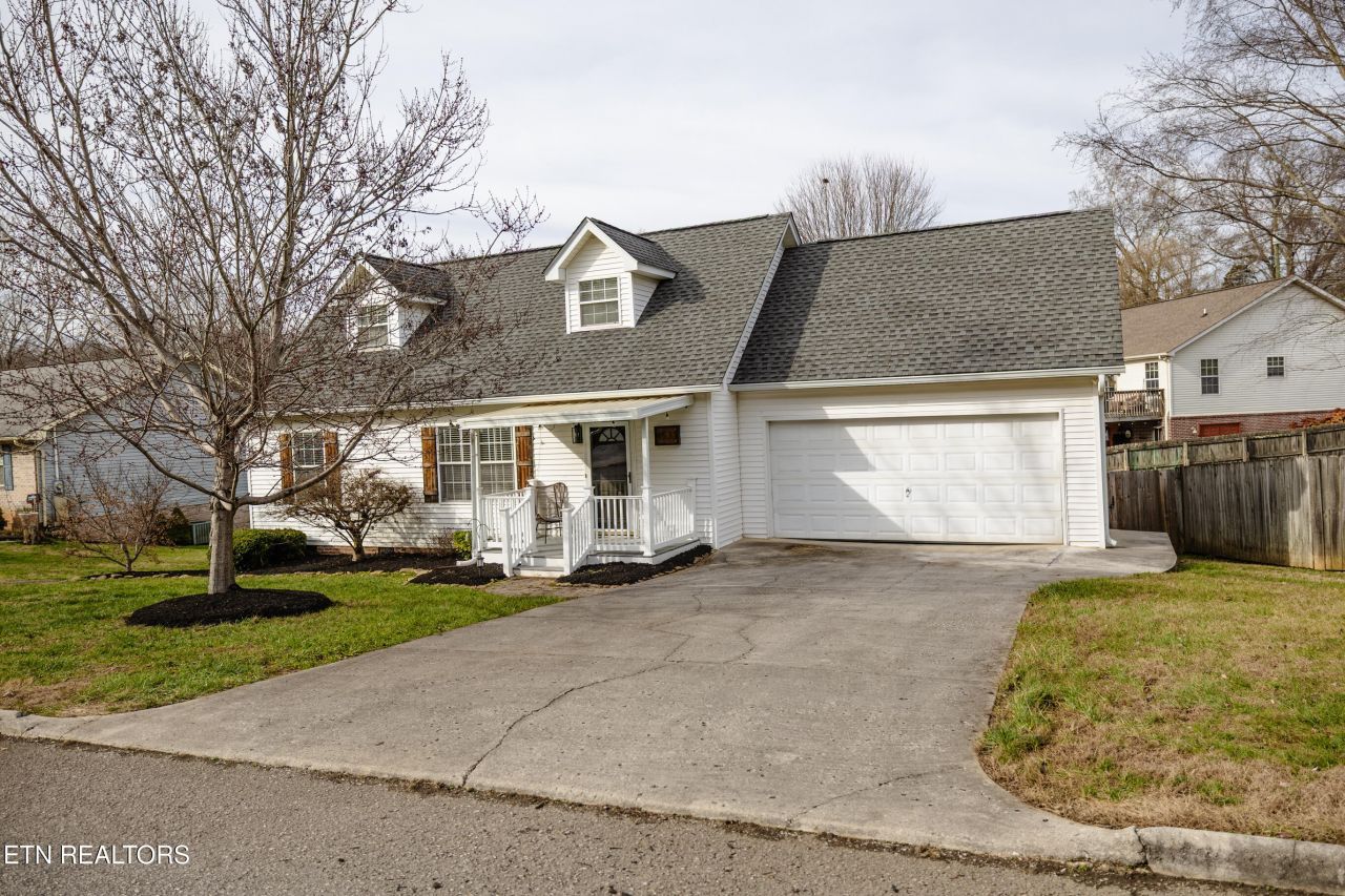 4533 Bucknell Drive, Knoxville, TN 37938 Main Photo