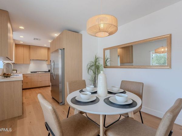 502 E OSBORN Road, Phoenix, AZ 85012