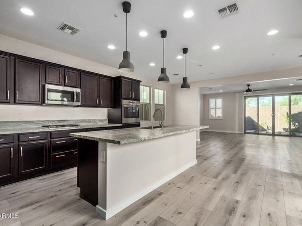 31636 N 24TH Drive, Phoenix, AZ 85085