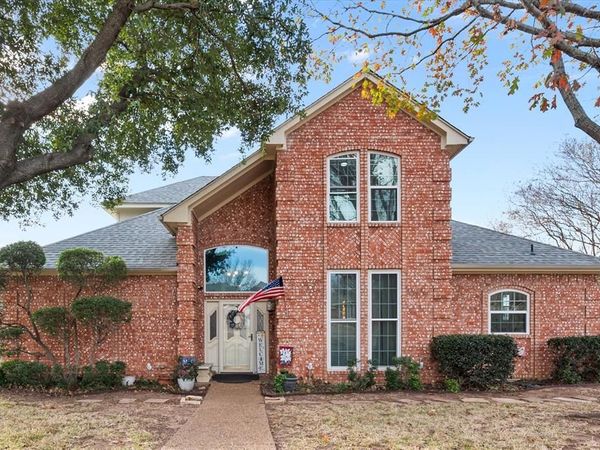 6702 Capitol Hill Drive, Arlington, TX 76017