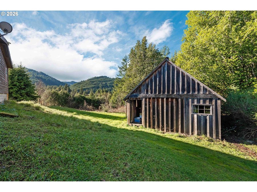 Property Image 32