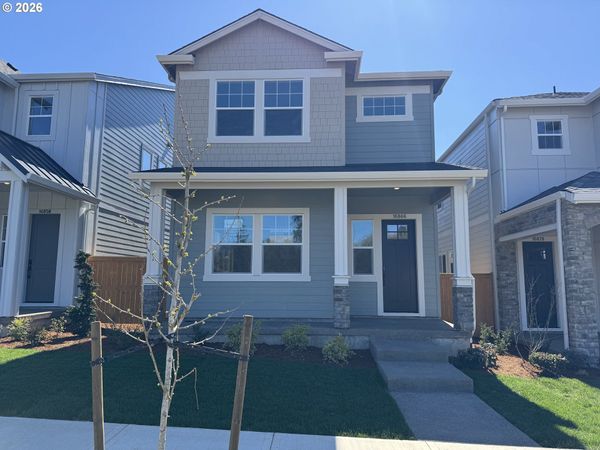 16866 SW Cairn LN, King City, OR 97140