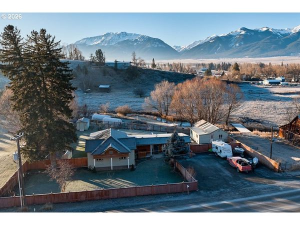 800 E JOSEPH HWY, Enterprise, OR 97828