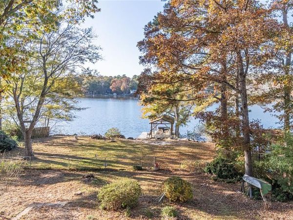 8704 Lake Drive, Snellville, GA 30039