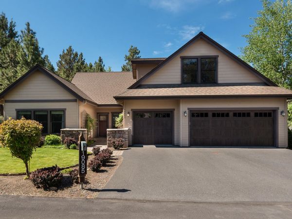 19085 NW Mt Hood Place, Bend, OR 97703