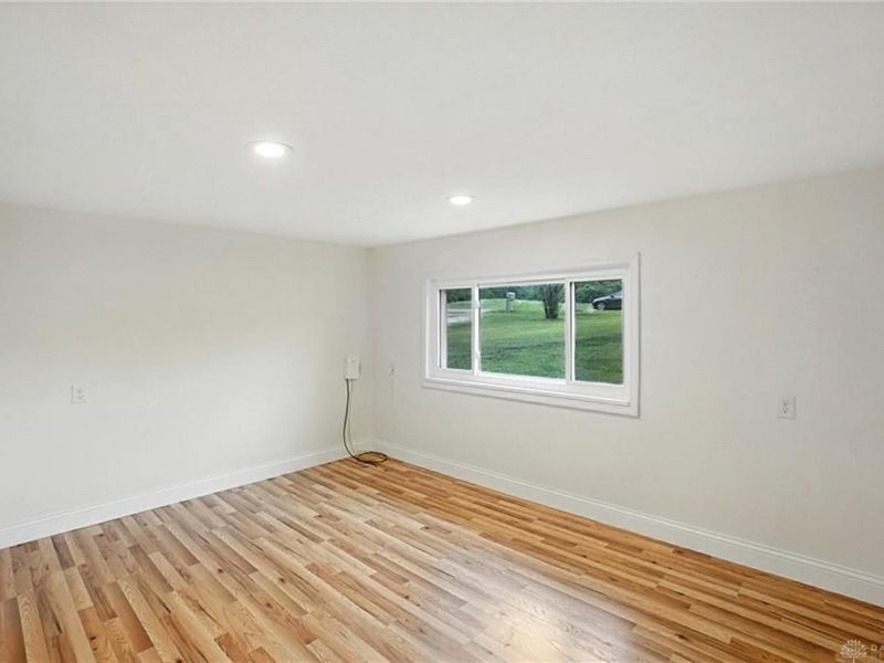 9175 Bunnell Hill Road, Clearcreek Township, OH 45458 Photo 23