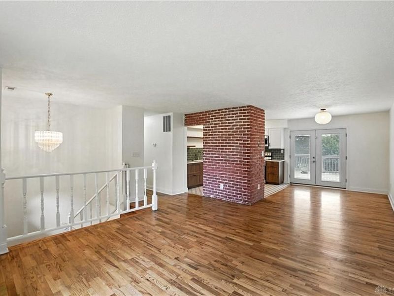 9175 Bunnell Hill Road, Clearcreek Township, OH 45458 Photo 5