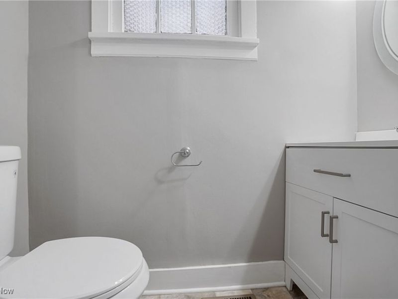 580 Moreley Avenue, Akron, OH 44320 Photo 13