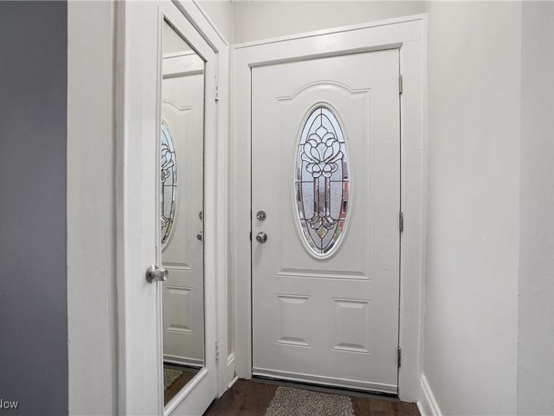 580 Moreley Avenue, Akron, OH 44320 Photo 3