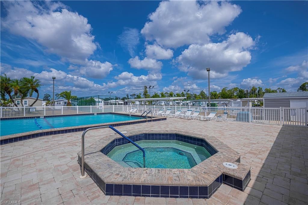 54 La Fonda Ln, North Fort Myers, FL 33903 Photo